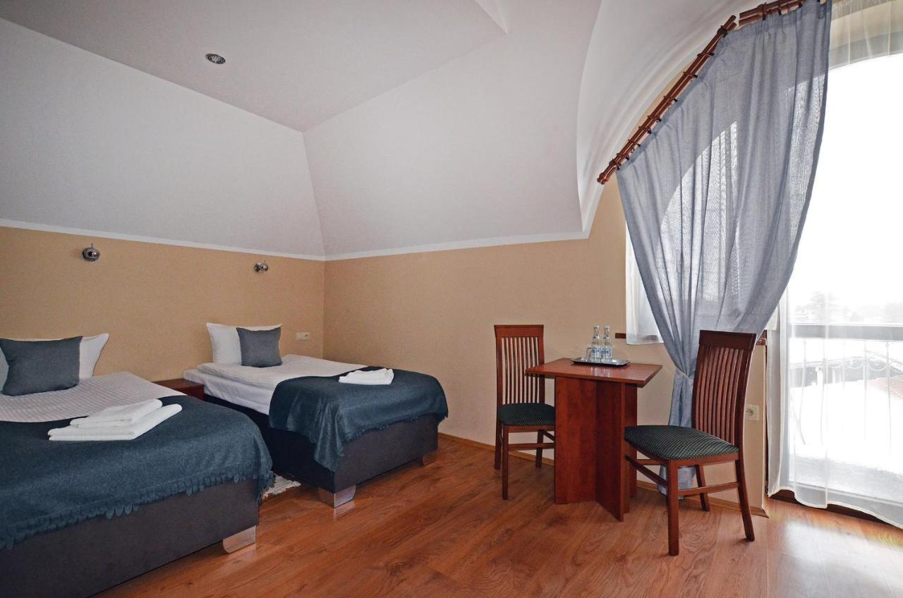 Hotel Tyniecki - Krakow — Zdjęcia 1